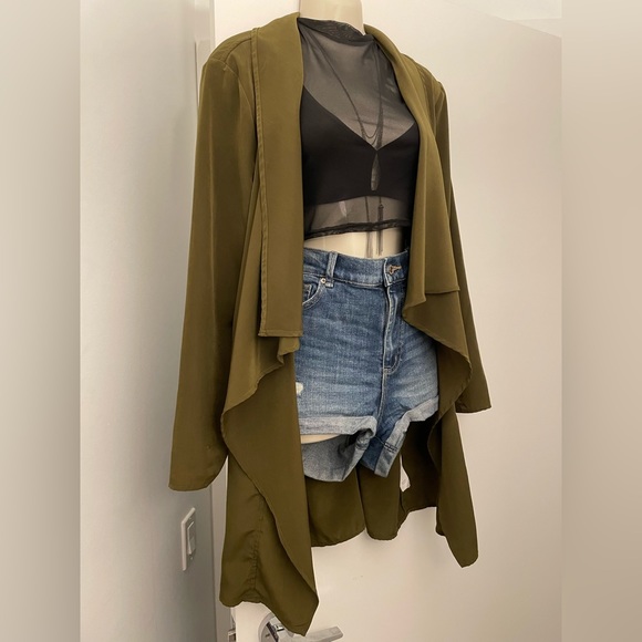 Olive green silky mid length trench coat - Picture 4 of 5